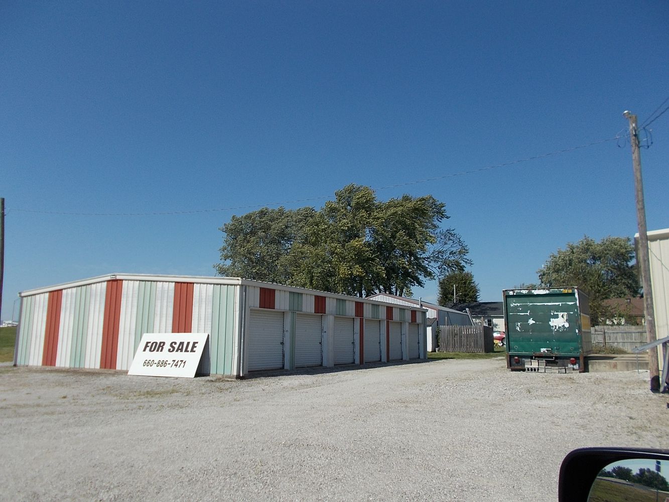 975 W Jackson St, Marshall, MO 65340